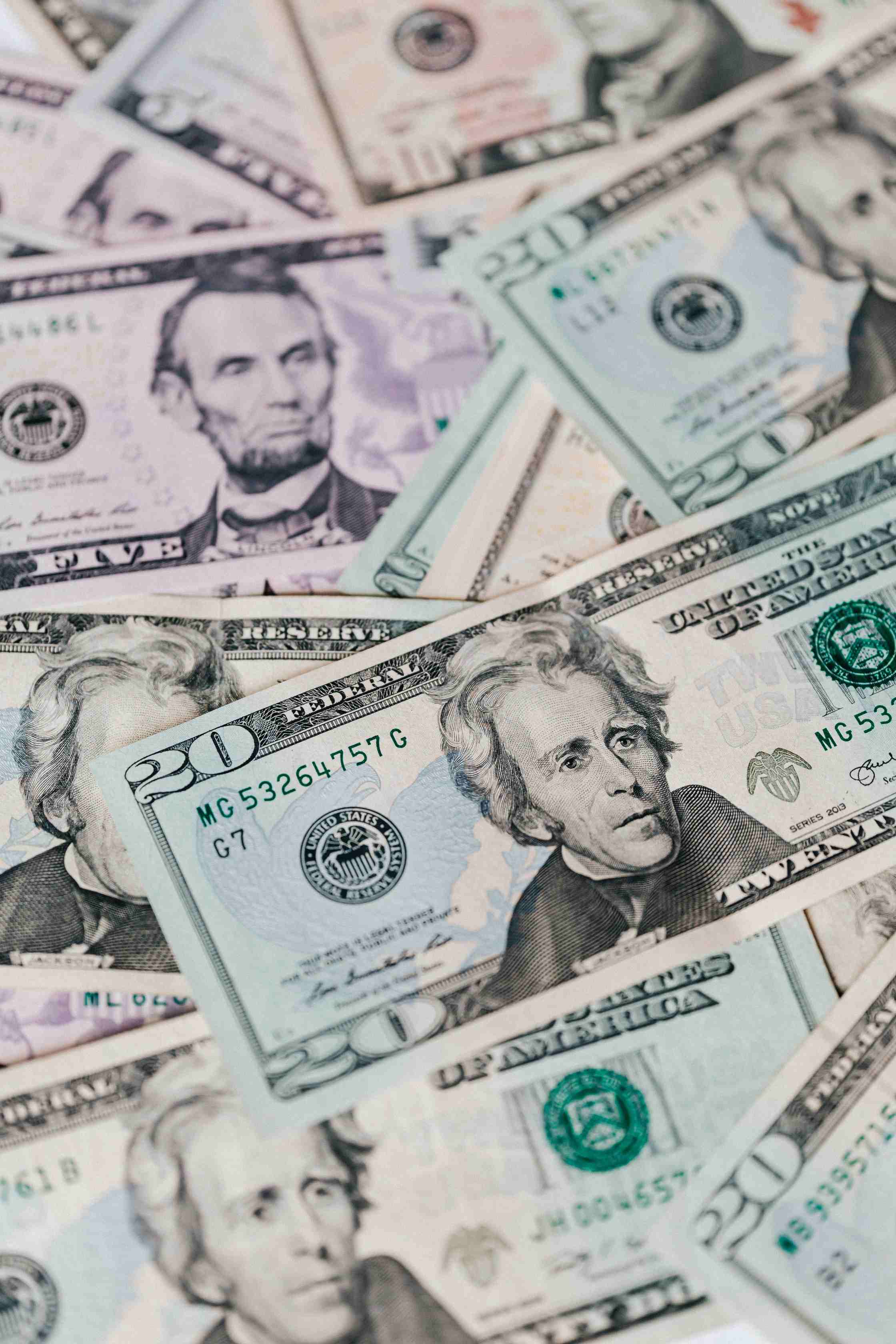 国投瑞银基金：融合中外优势，稳健前行的资产管理者